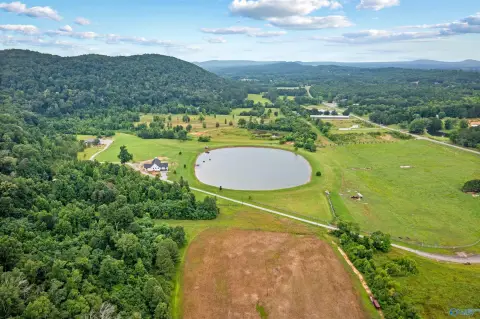 Glencoe Acreage: Build Your Dream