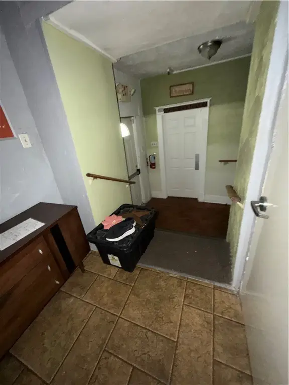 Picture 33
