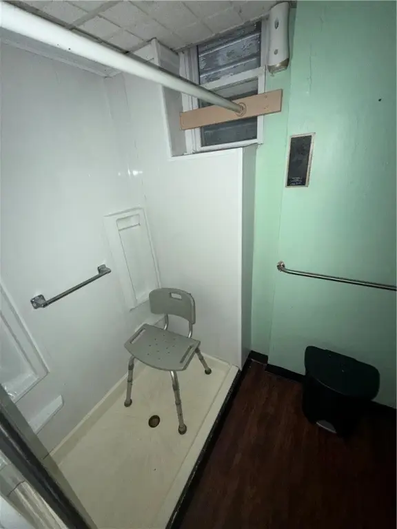 Picture 19