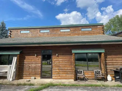 Versatile Commercial Property on 3 Acres