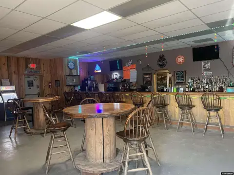 Kaycee Building with Drive-Through