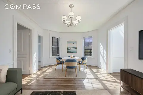 Full-Floor Five-Bedroom Apartment