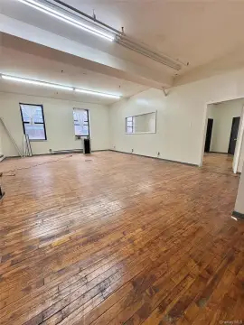Long Island City Office Suite
