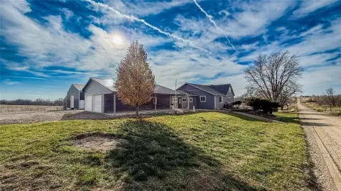 Acreage with Farmhouse Charm