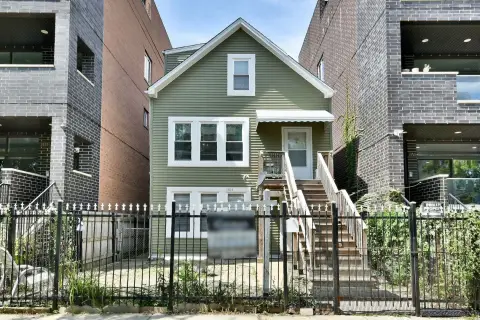 Updated Duplex in Logan Square