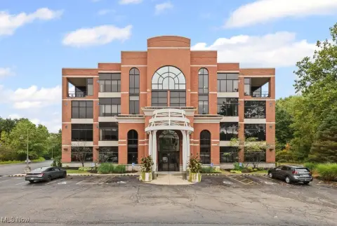 Class A Fairlawn Office Condominium