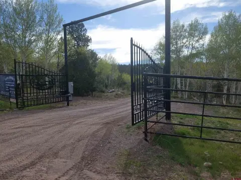 Antonito Land with Mountain Views