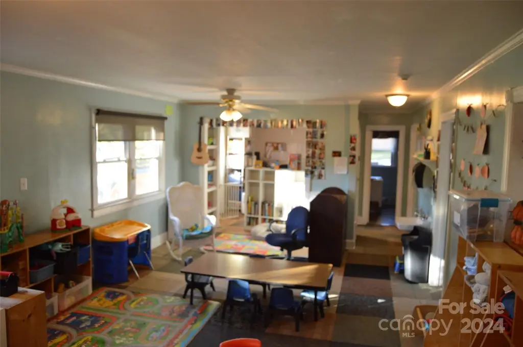 Picture 18