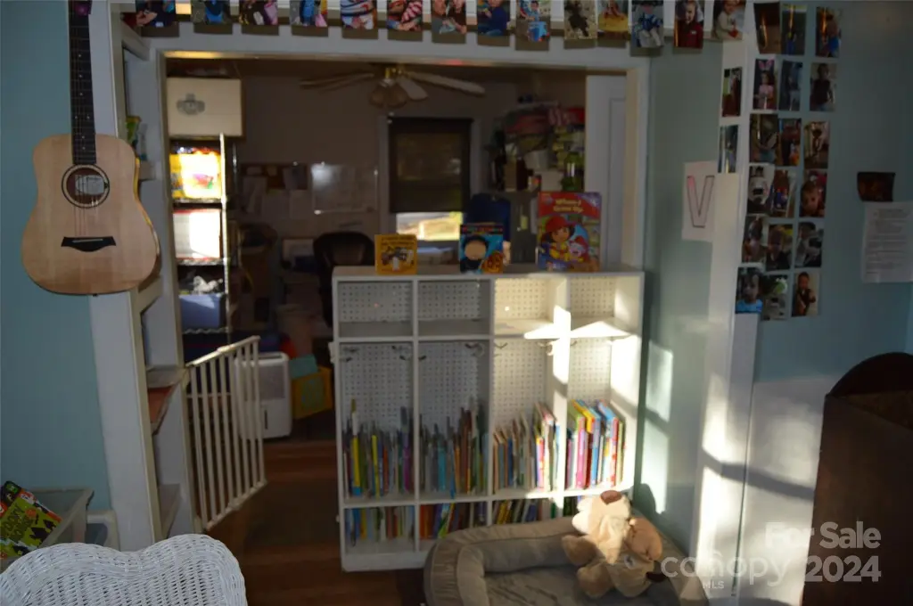 Picture 19