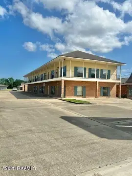 Versatile Office Suite For Rent