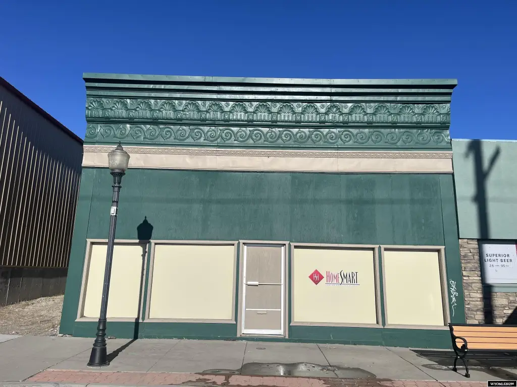 25 E Railroad Ave, Green River, WY 82935