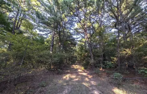Land in LeFlore County, Oklahoma