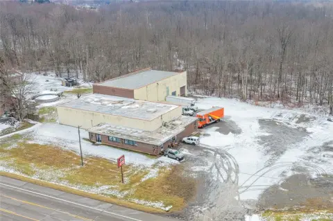 Shenango Township Warehouse Commercial Facility