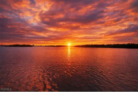 Waterfront Lot in Fort Myers Beach