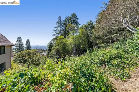 Berkeley Hills Double Lot