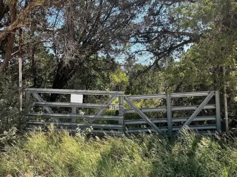 Land with Views Near Lake