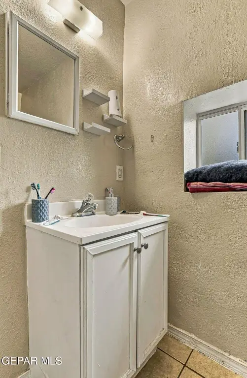 Picture 16