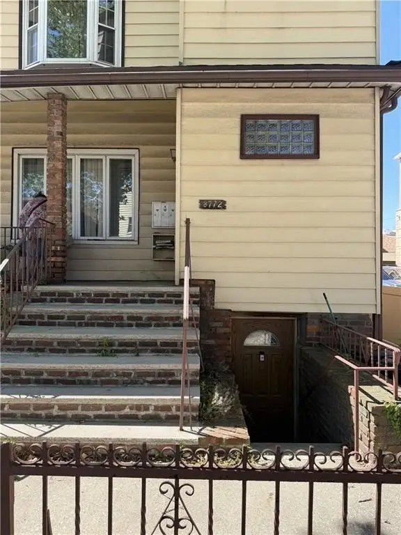 Picture 4