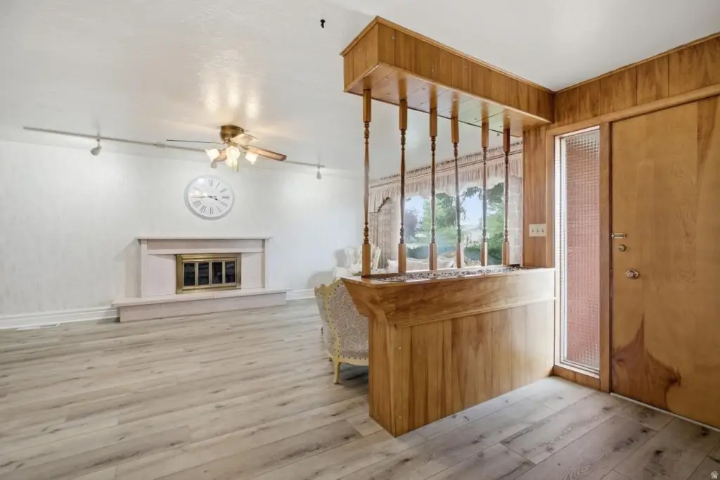 Picture 6