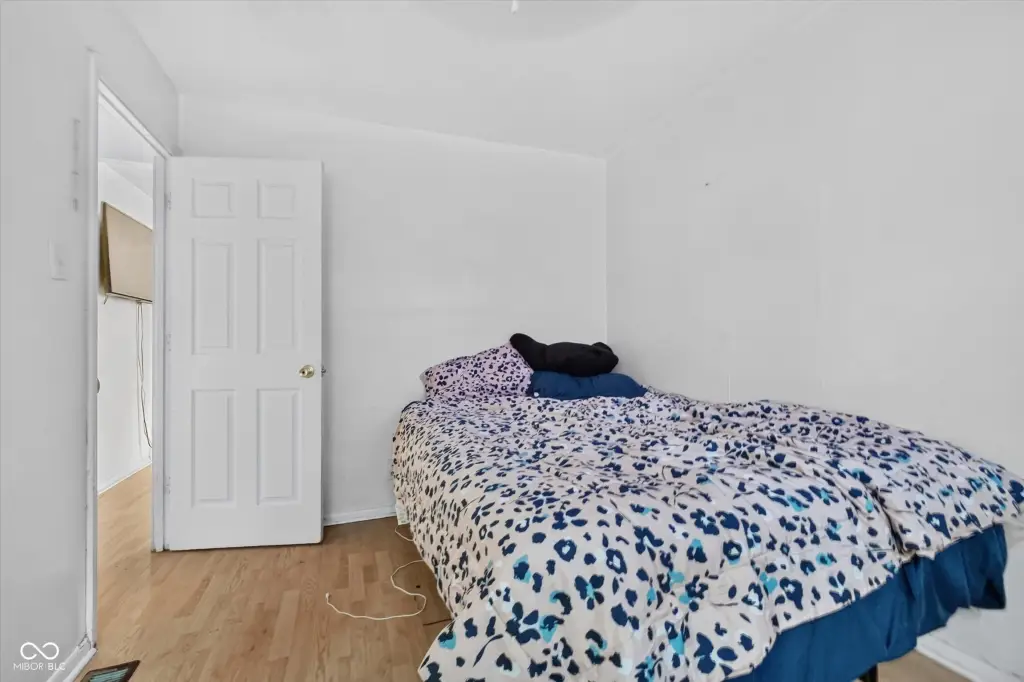 Picture 30
