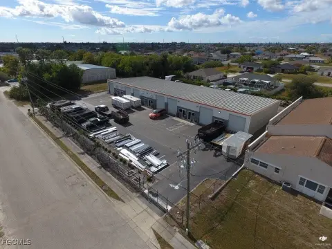 Cape Coral Commercial Warehouse Opportunity