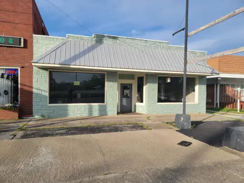 Burnside Retail Opportunity For Rent