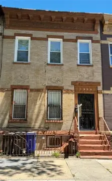 Vacant Multi-Family Residence