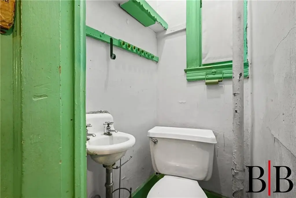 Picture 8