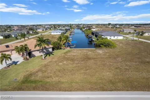 Gulf Access Canal View Lot