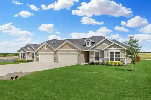 New Duplex in Midlothian, TX