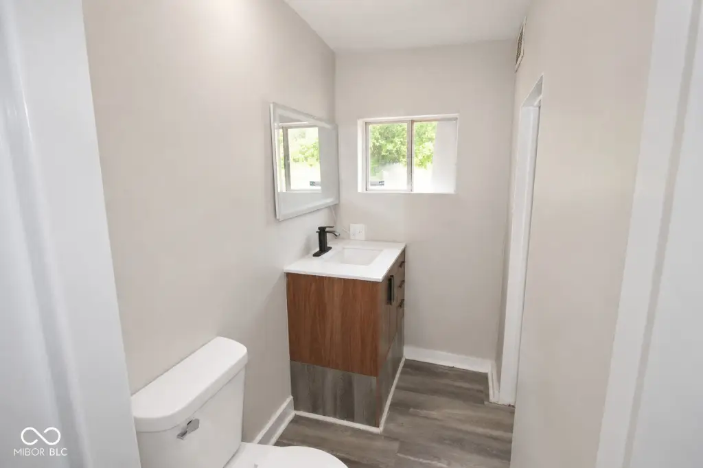 Picture 10