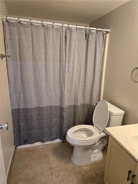 Picture 37