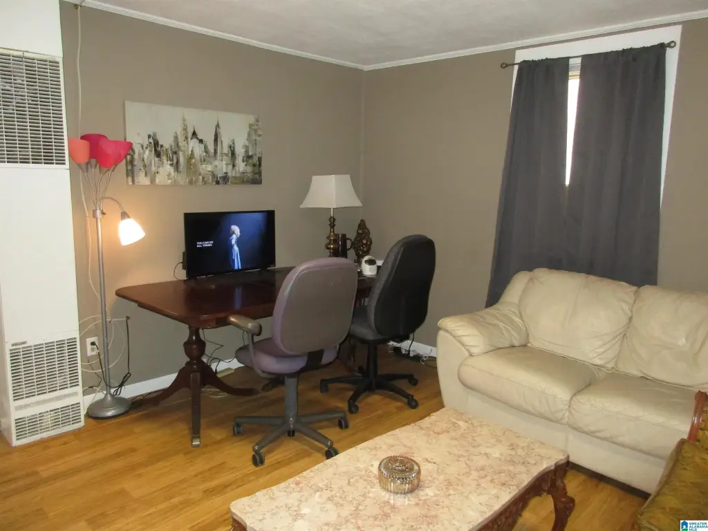 Picture 3
