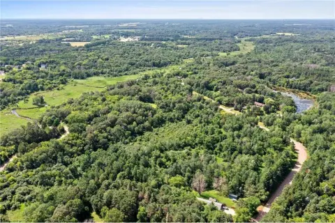 Expansive 6-Acre Dream Home Site