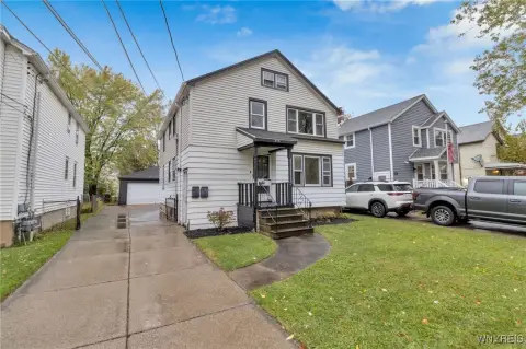 Updated Duplex Near University Campuses