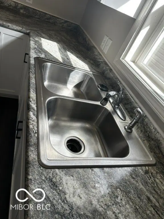 Picture 16