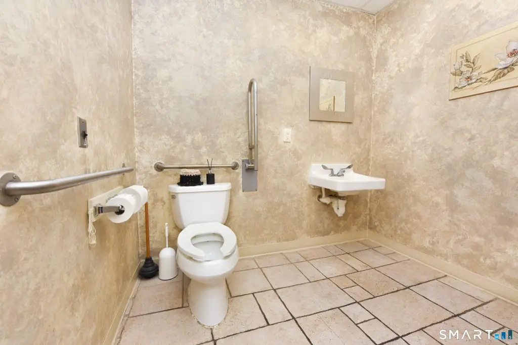 Picture 19