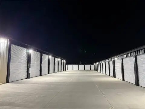 Cedar Rapids Storage/Industrial Opportunity