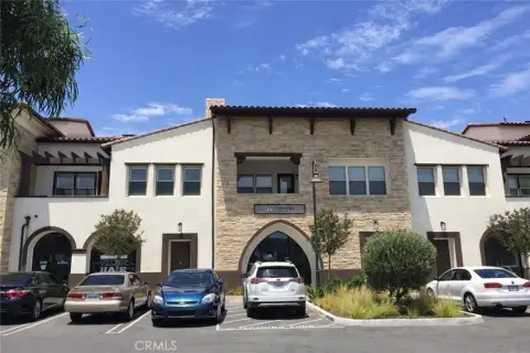 Bellflower Live/Work Townhome