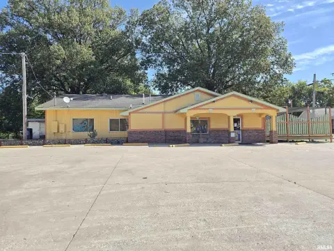 Benton, IL Restaurant Opportunity