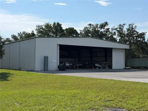Aviation Hangar with Runway Access