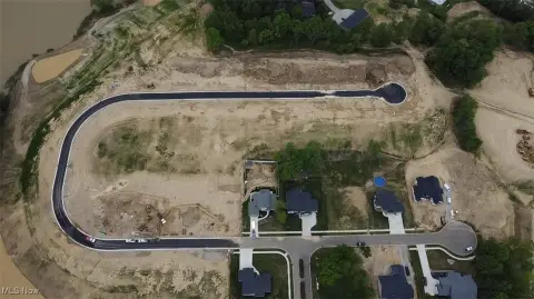 Residential Homesite in Lakewood Estates