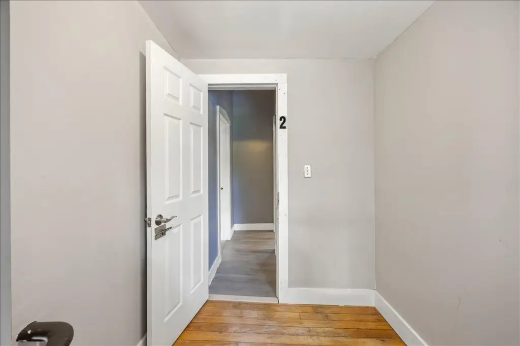 Picture 18