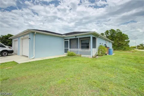 Duplex on Corner Lot
