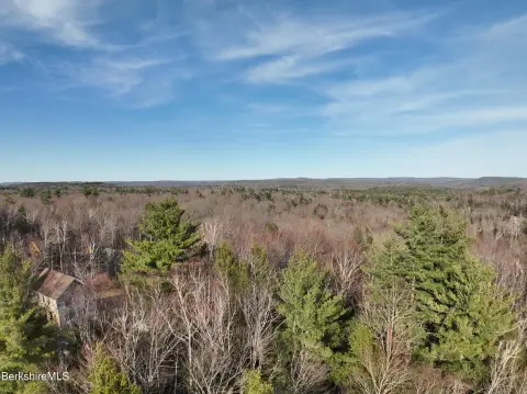 Residential Land in Becket, MA