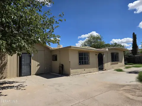 5-Unit Apartment Building