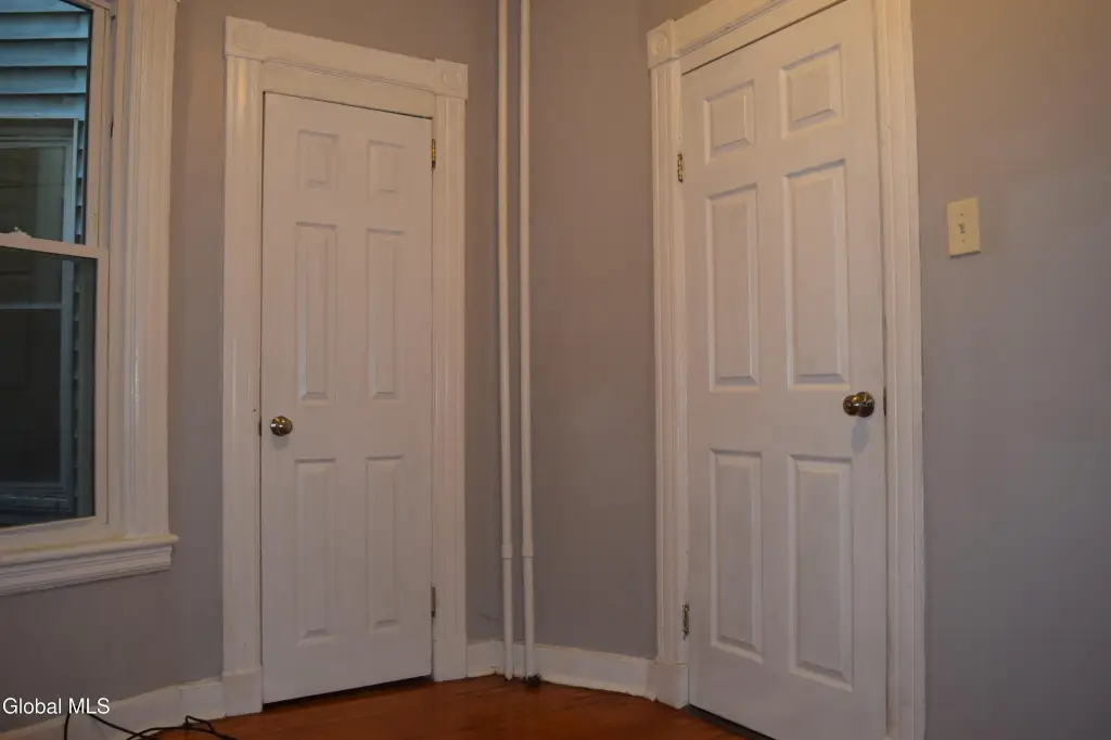 Picture 12