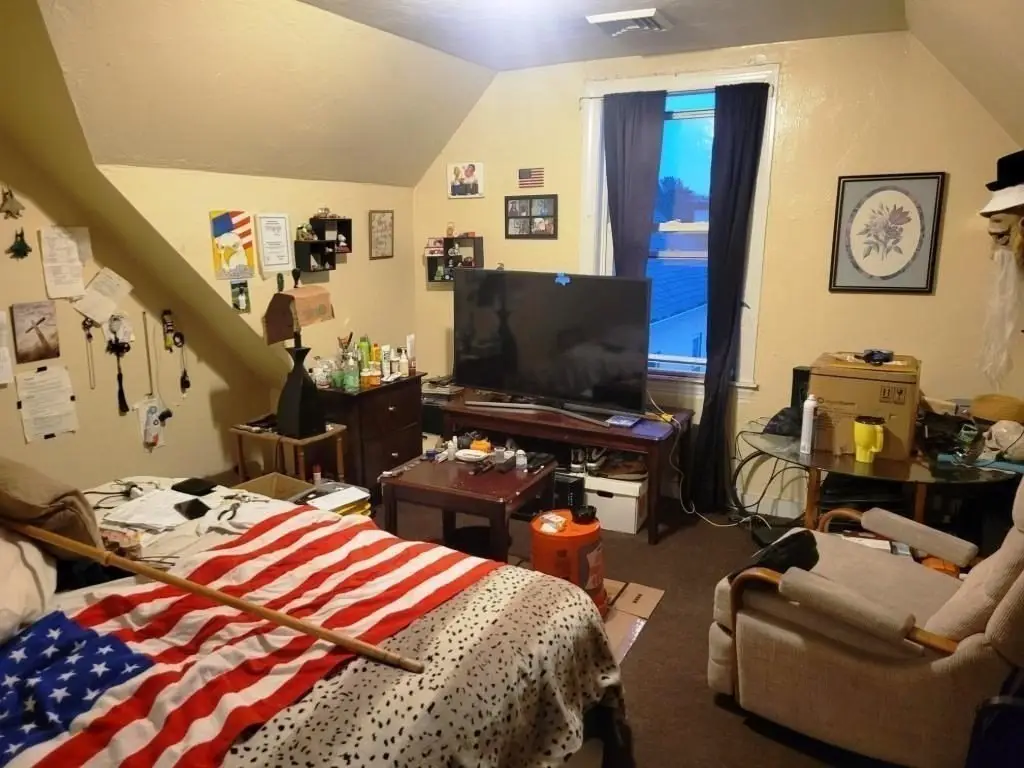 Picture 10