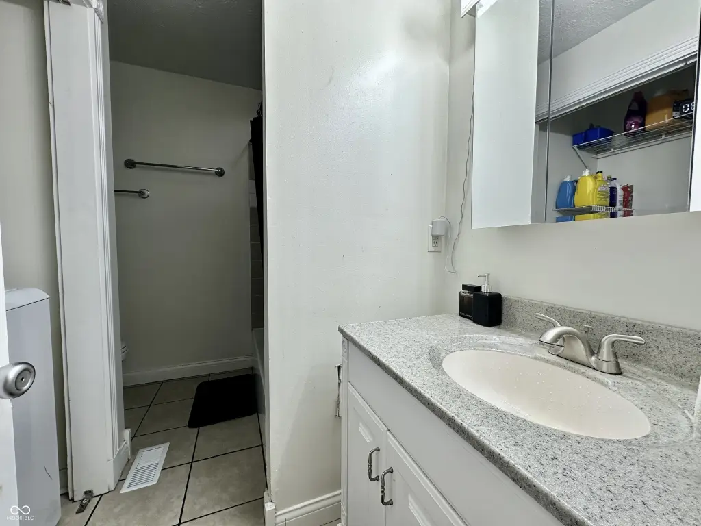 Picture 24