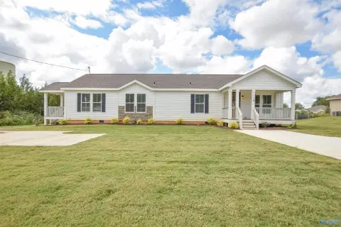 New Duplex in Hazel Green